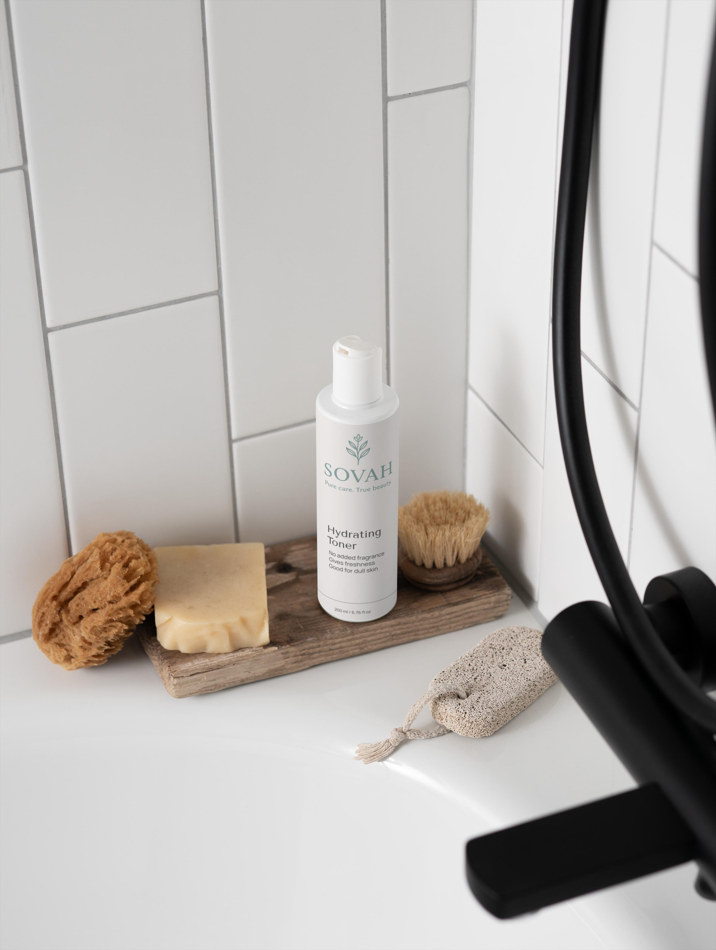 SOVAH Hydrating Toner refreshing toner for soft balanced skin